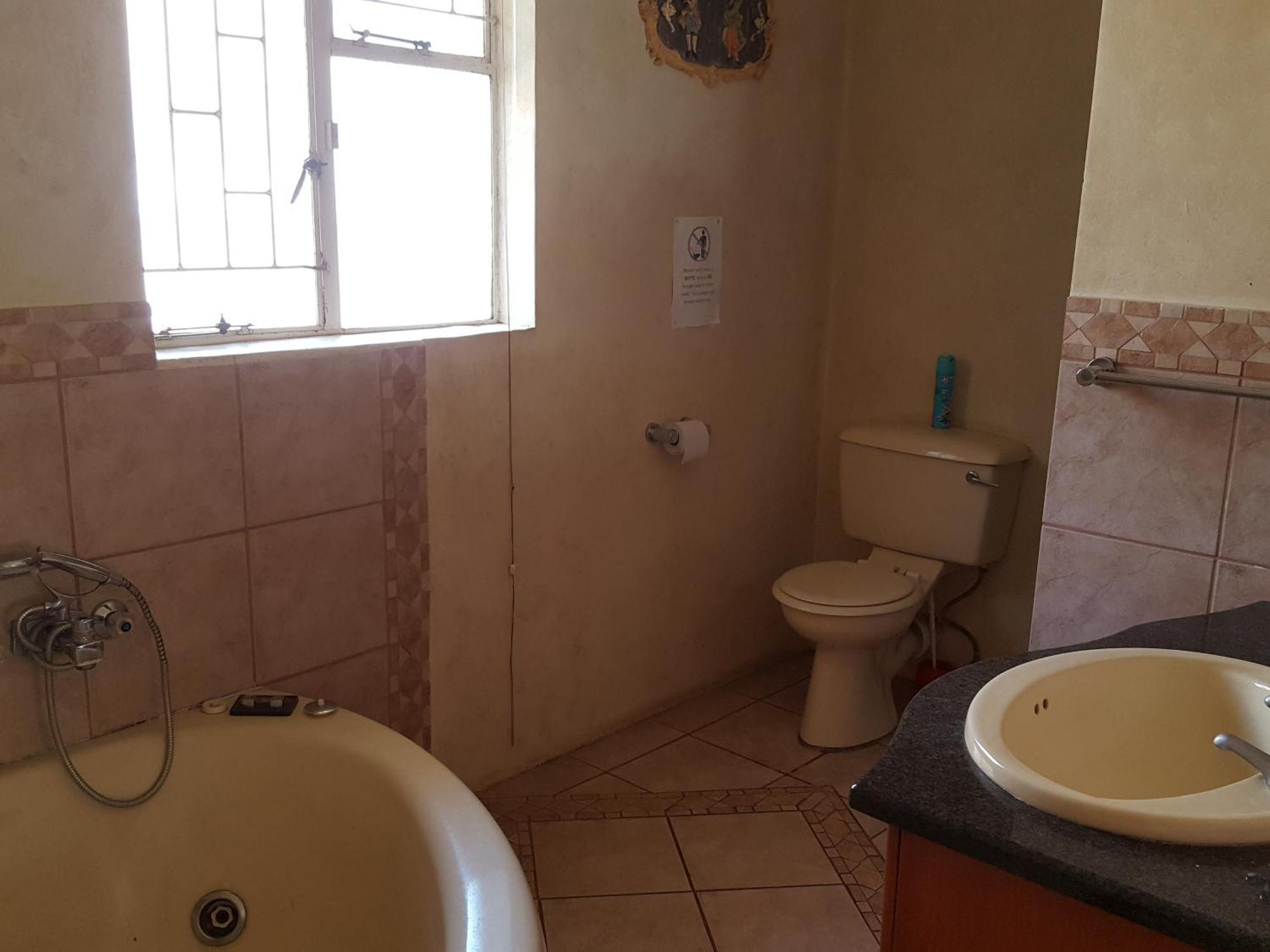 House, Cottage And Contractors Manor Meyerton Bilik gambar